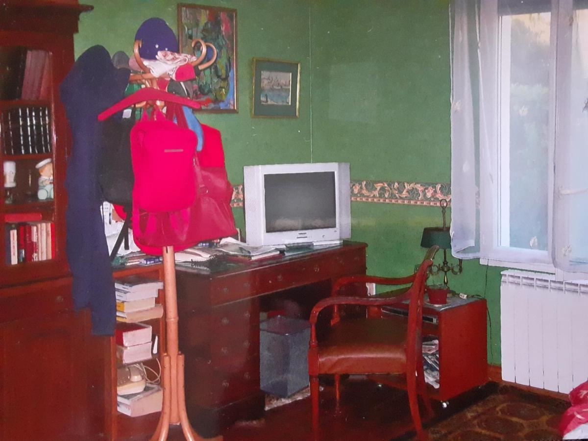 ホテル Peti Kaz Saint-Seurin-sur-l'Isle エクステリア 写真